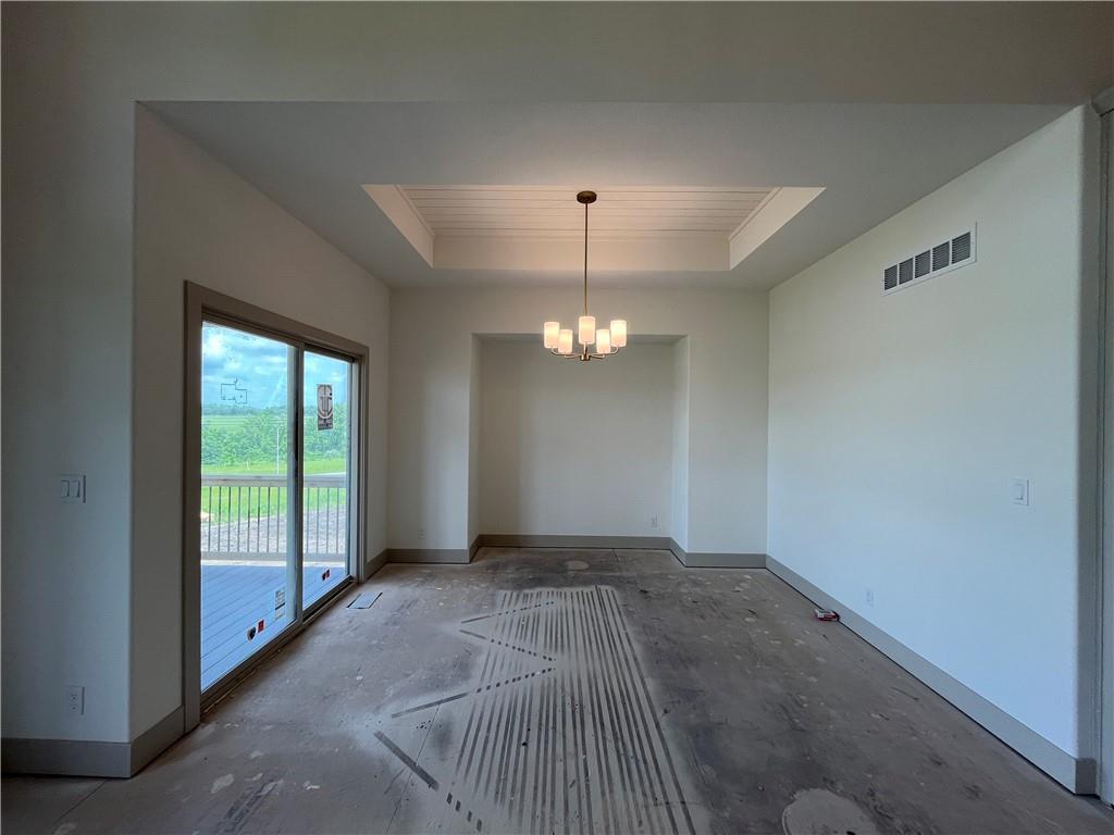 1628 Hanover Lane Raymore, MO 64083 - Photo 8 of 19
