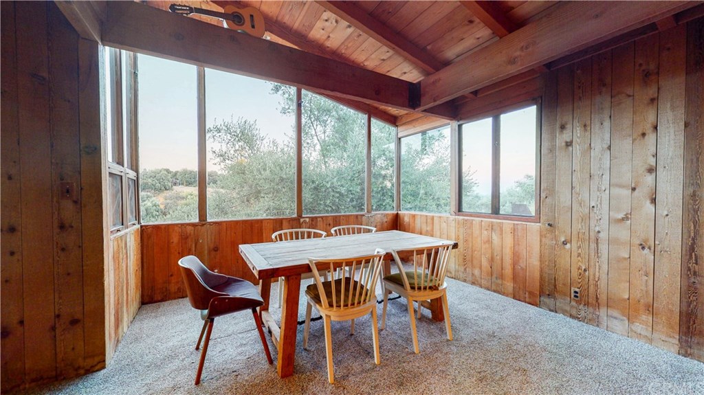 4669 Webb Canyon Road Claremont, CA 91711 - Photo 22 of 62 Dining room - Main House