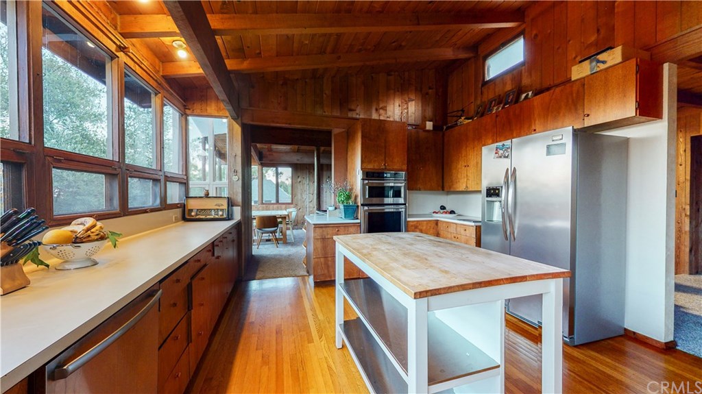 4669 Webb Canyon Road Claremont, CA 91711 - Photo 7 of 62 Kitchen - Main House