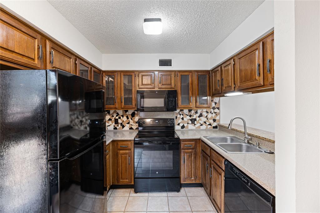 Refrigerator provided