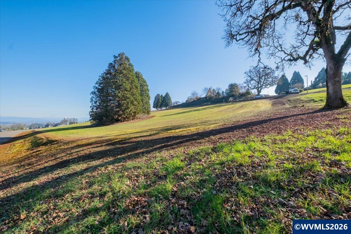8216 Enchanted Ridge Court Southeast Turner, OR 97392 - Photo 8 of 18