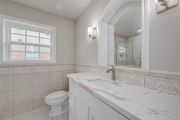 $3,500 | 5622 Valkeith Drive, Houston, TX 77096