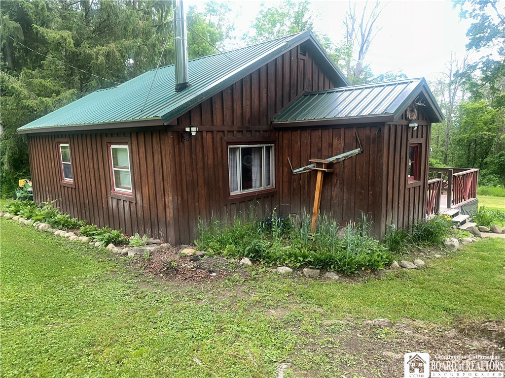 86 Wildemere Drive Java, NY 14009 - Photo 4 of 28 left side