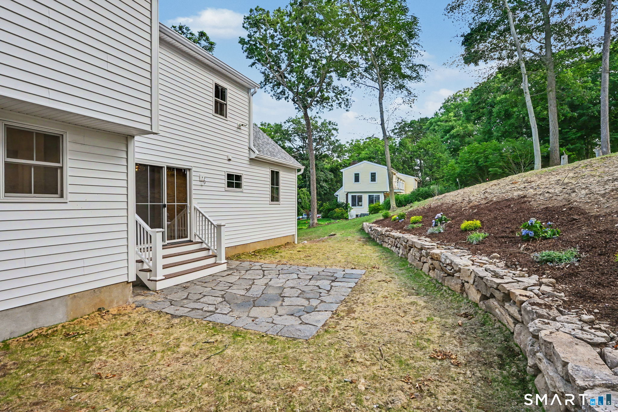 244 Minivale Road Stamford, CT 06907 - Photo 31 of 36