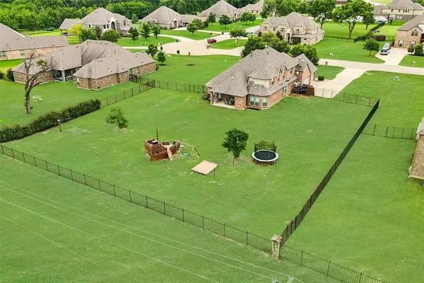 $625,000 | 139 Las Colinas Trail, Cross Roads, TX 76227