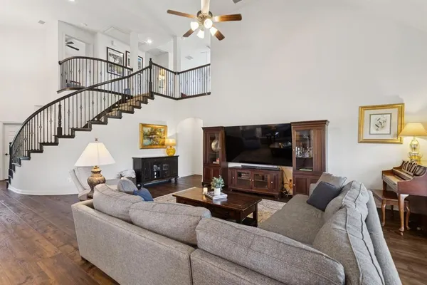 $625,000 | 139 Las Colinas Trail, Cross Roads, TX 76227