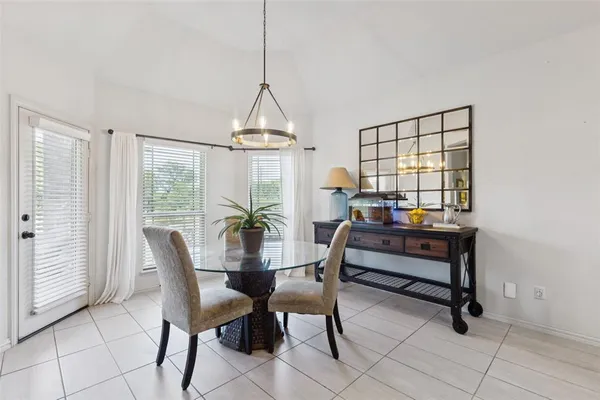 $625,000 | 139 Las Colinas Trail, Cross Roads, TX 76227