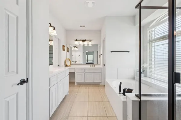 $625,000 | 139 Las Colinas Trail, Cross Roads, TX 76227