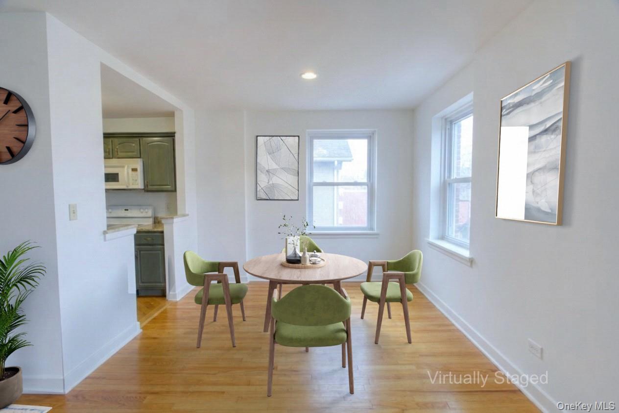 75 South Middle Neck Road, Unit 4G Great Neck, NY 11021 - Photo 10 of 40 Virtually Staged