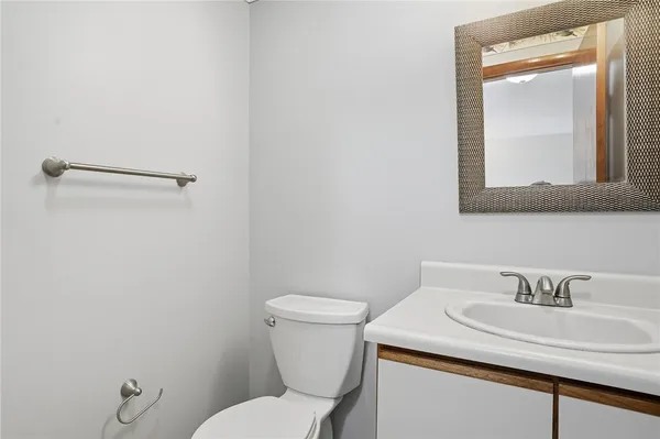 $259,900 | 53 Kristee Circle, West Warwick, RI 02893