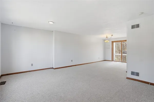 $259,900 | 53 Kristee Circle, West Warwick, RI 02893