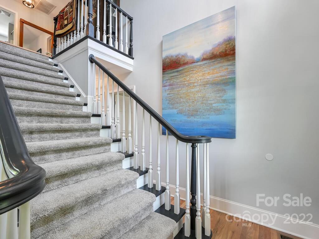 15 Raccoon Point, Unit 7 Canton, NC 28716 - Photo 21 of 39 a view of entryway