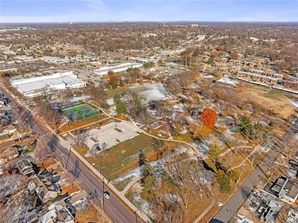 $425,000 | 8902 Mastin Street, Overland Park, KS 66212