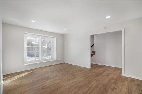 $425,000 | 8902 Mastin Street, Overland Park, KS 66212