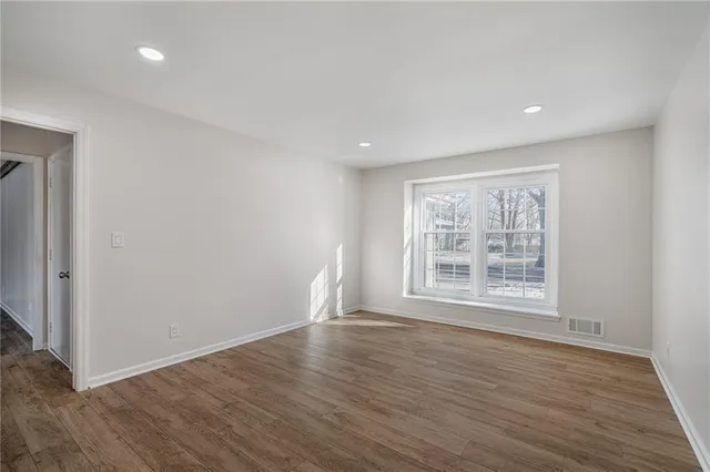 $425,000 | 8902 Mastin Street, Overland Park, KS 66212