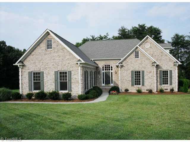 2208 Brigham Road Greensboro, NC 27409 - Photo 1 of 9 Exterior Front.