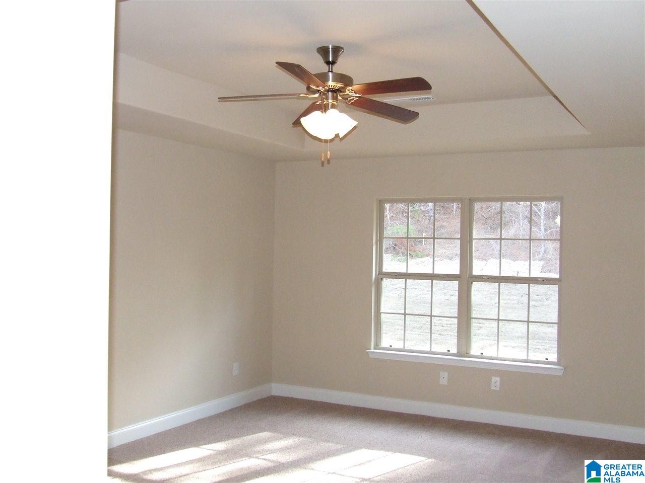 2037 Highview Way Calera, AL 35040 - Photo 9 of 23 Gallery Image 9