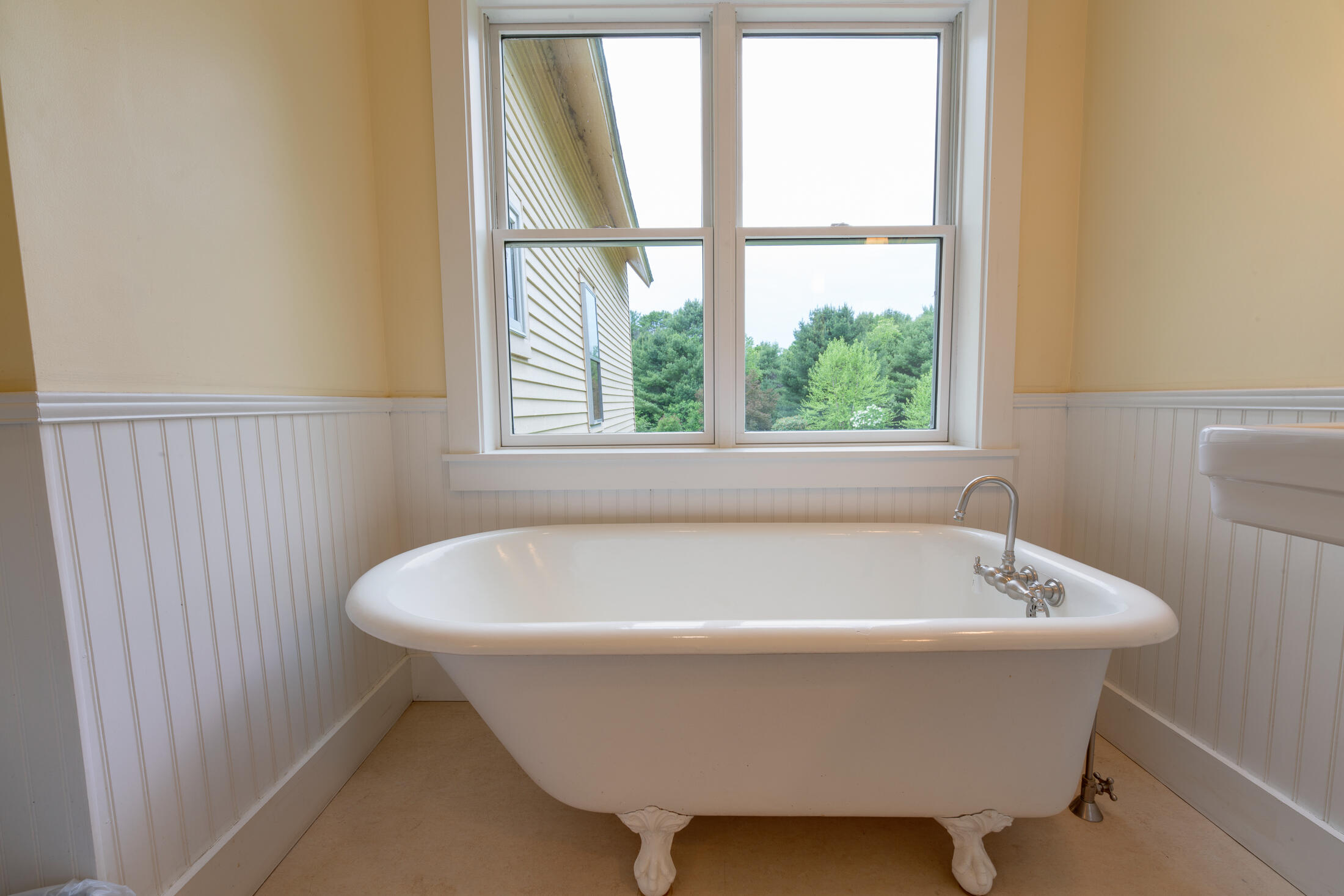 72 Dutch Gap Road Chesterville, ME 04938 - Photo 21 of 51 bathtub