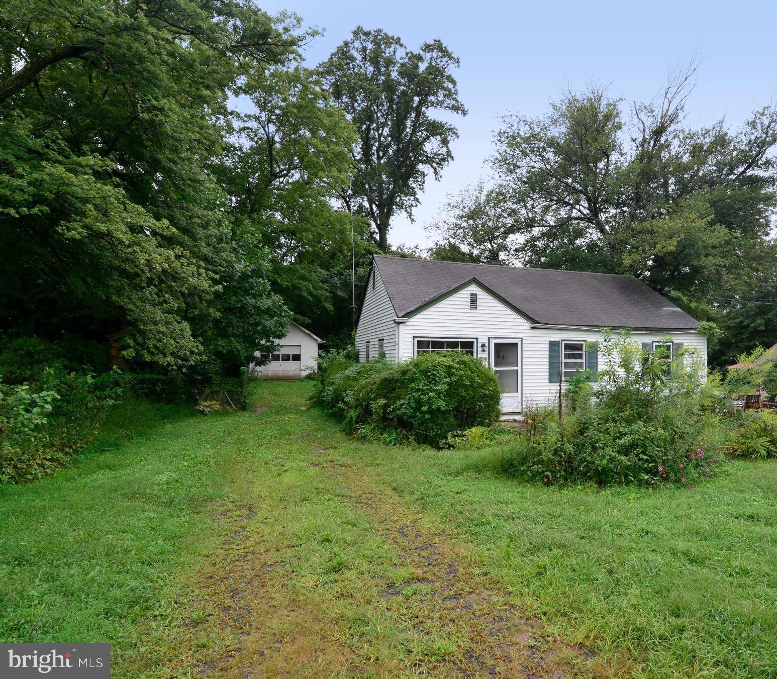 1808 Anderson Road Falls Church, VA 22043 - Photo 1 of 15 View from Street