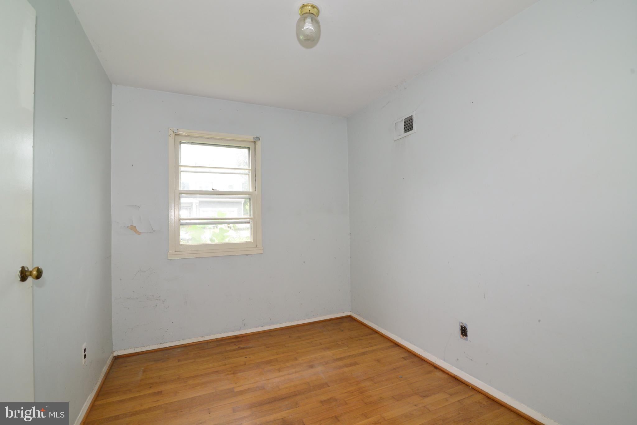 1808 Anderson Road Falls Church, VA 22043 - Photo 12 of 15 Bedroom 3
