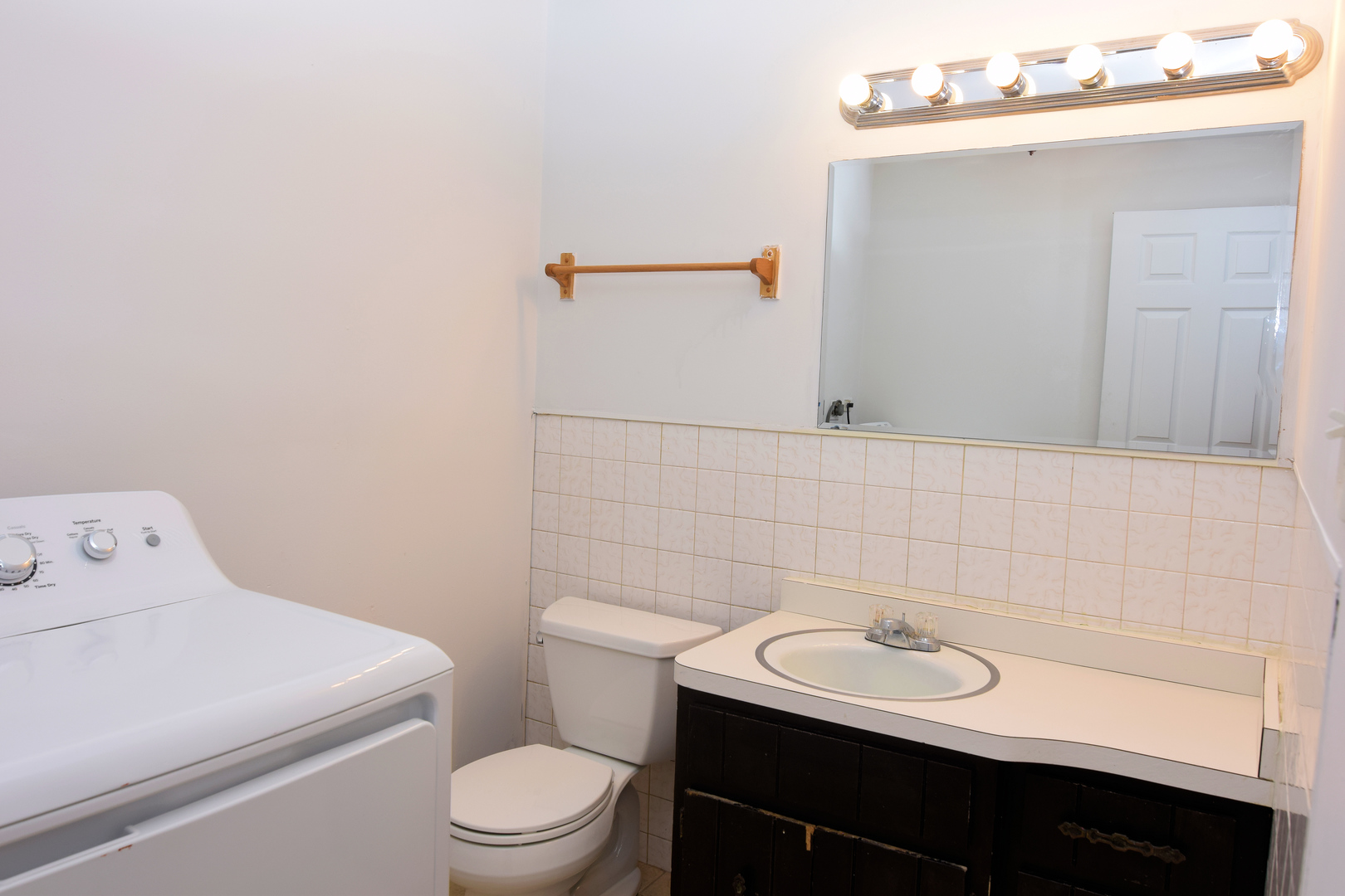 9835 South Harlem Avenue, Unit R Chicago Ridge, IL 60415 - Photo 13 of 15 Gallery Image 13
