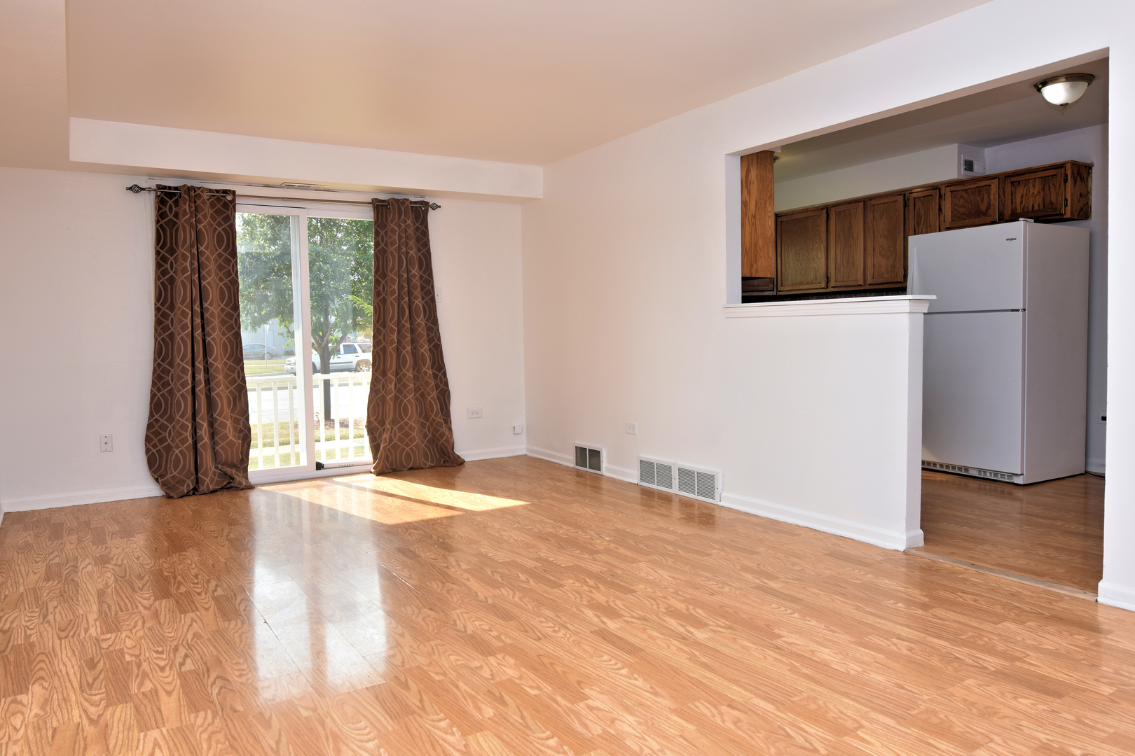 9835 South Harlem Avenue, Unit R Chicago Ridge, IL 60415 - Photo 5 of 15 Gallery Image 5