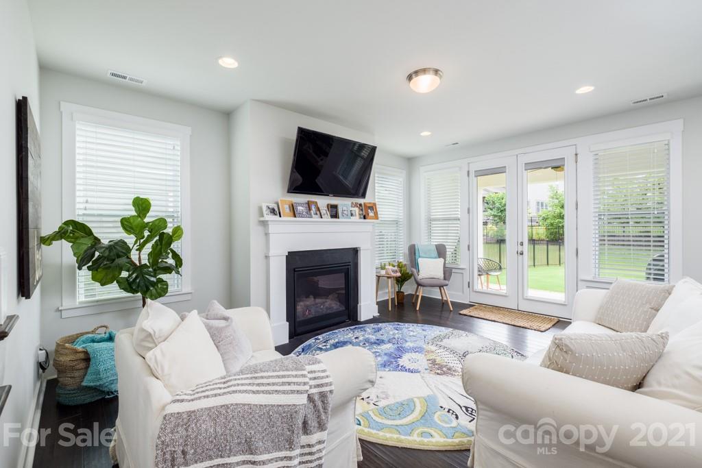 401 Sensibility Circle Fort Mill, SC 29708 - Photo 4 of 33 Gallery Image 4