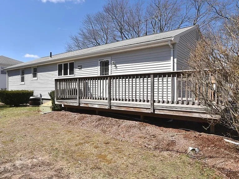 35 Gleason Street Framingham, MA 01701 - Photo 13 of 17