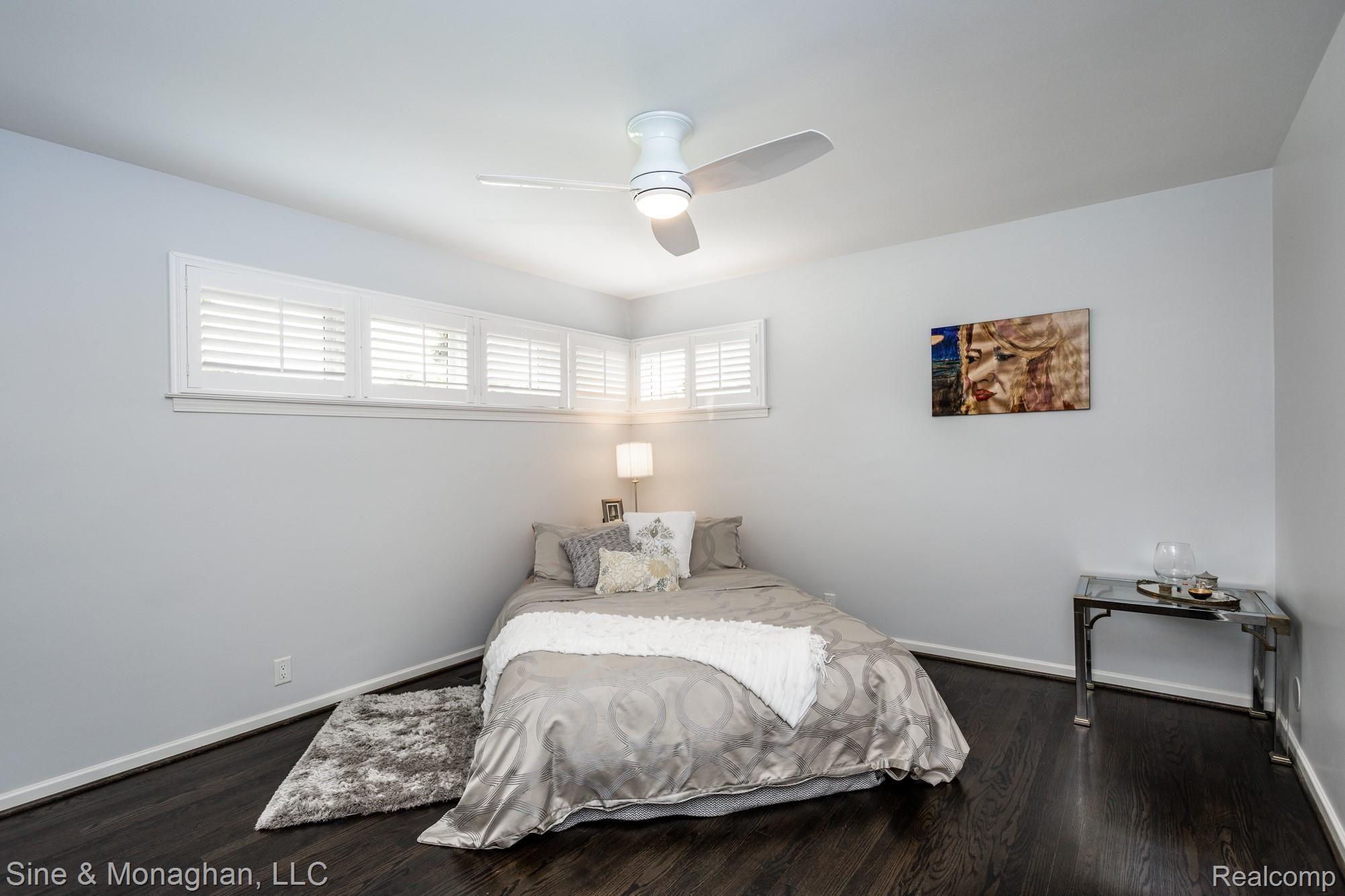 486 Shelbourne Road Grosse Pointe, MI 48236 - Photo 30 of 57 486 Shelbourne S009.jpg