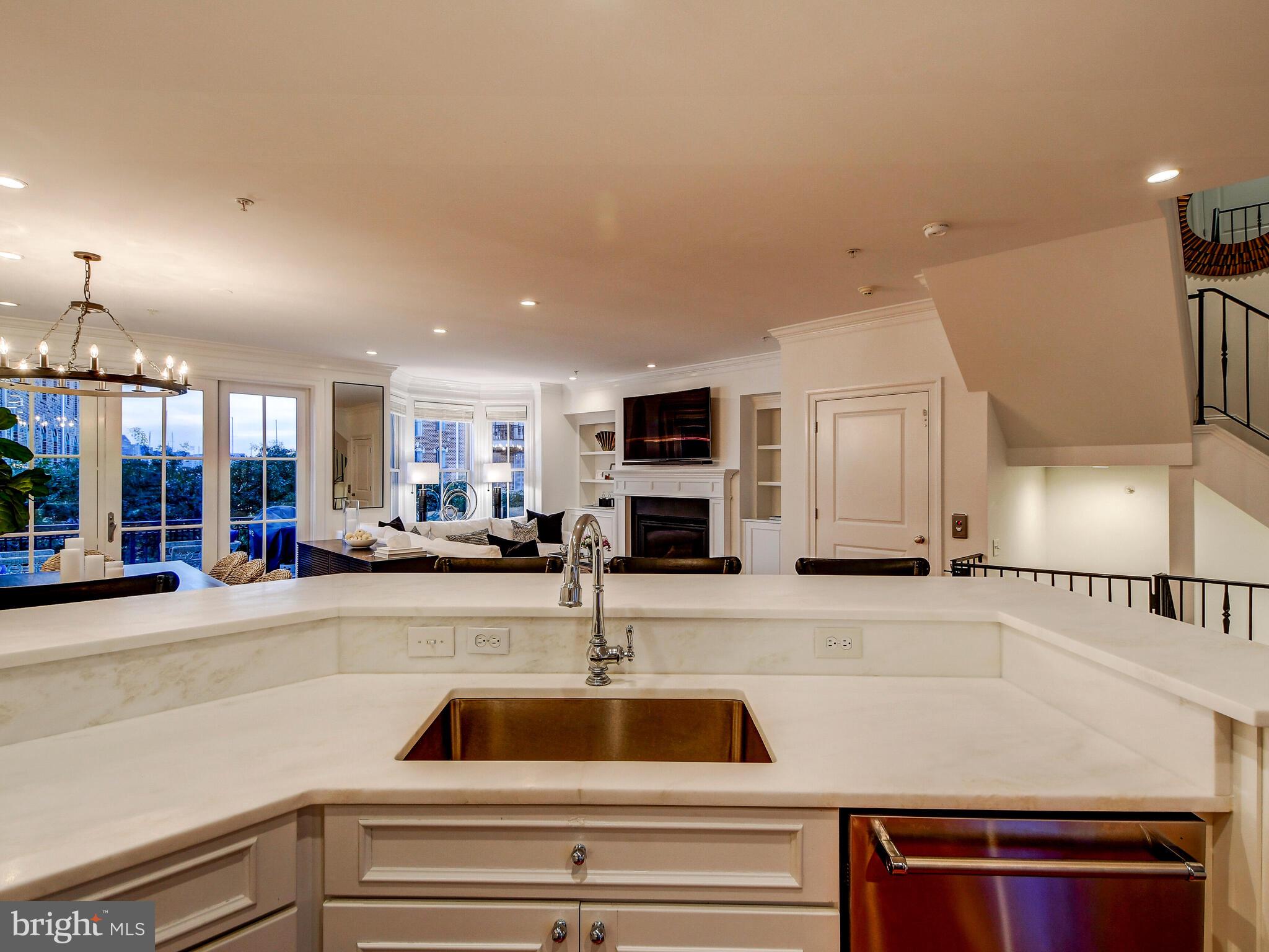 1230 Dockside Circle Baltimore, MD 21224 - Photo 21 of 70