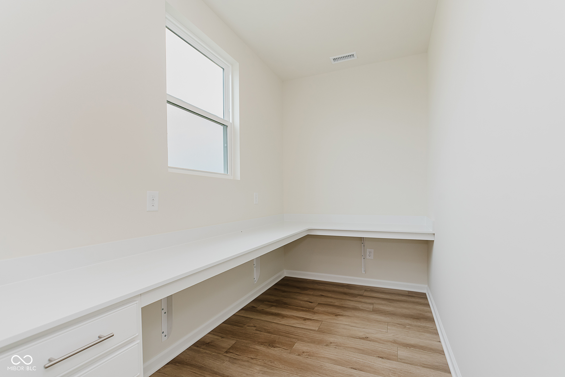 6537 Ambassador Drive Plainfield, IN 46168 - Photo 17 of 35