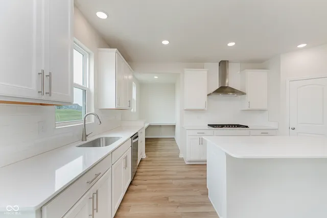 $459,900 | 6537 Ambassador Drive, Plainfield, IN 46168