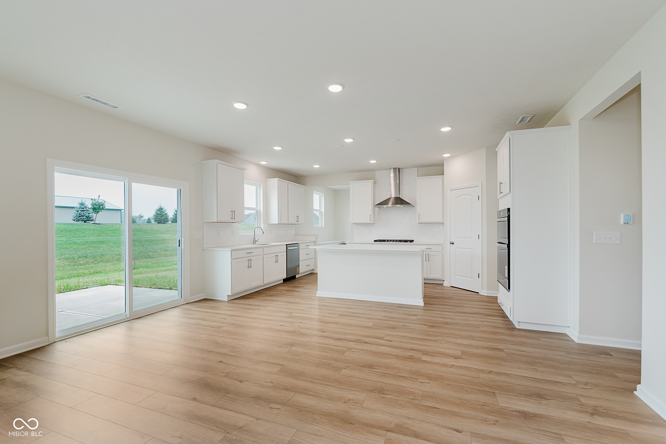 6537 Ambassador Drive Plainfield, IN 46168 - Photo 8 of 35