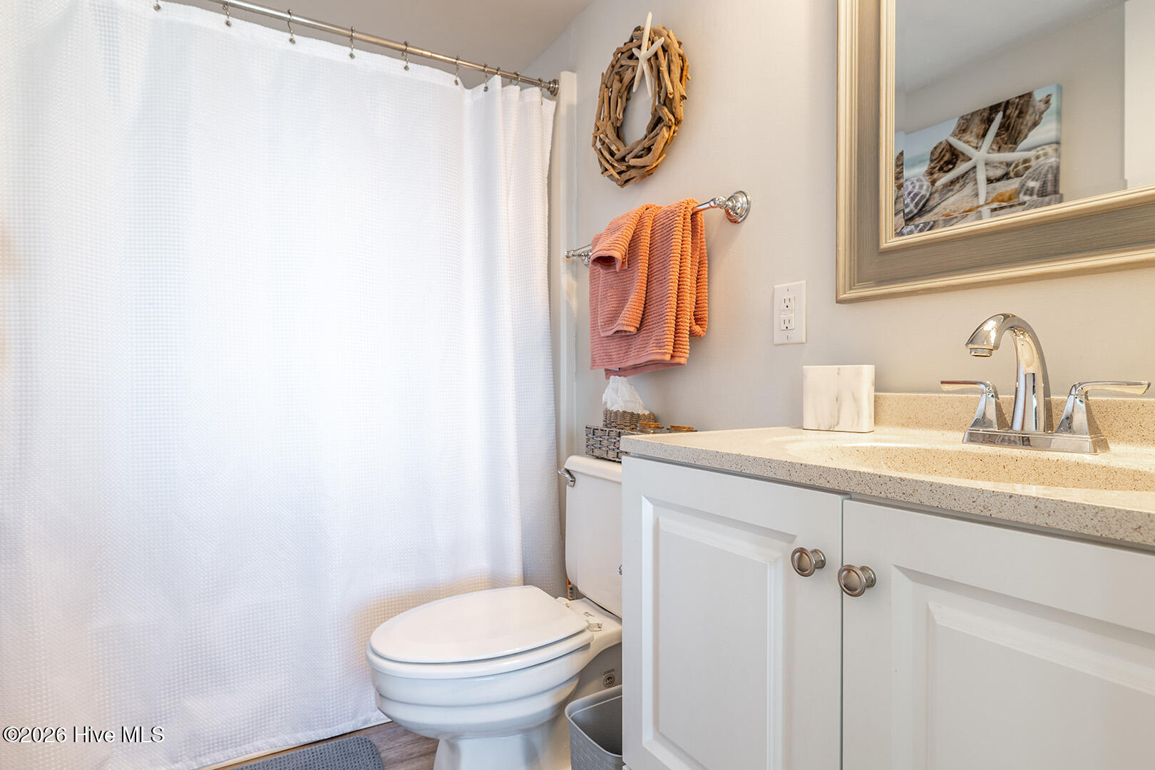 8801 Reed Drive, Unit 115W Emerald Isle, NC 28594 - Photo 15 of 30 Primary Bathroom