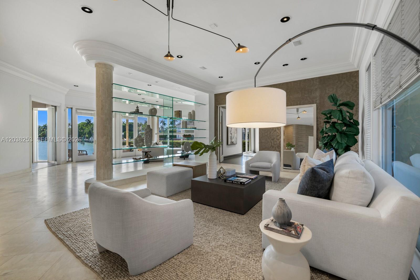 6500 North Bay Road Miami Beach, FL 33140 - Photo 4 of 41