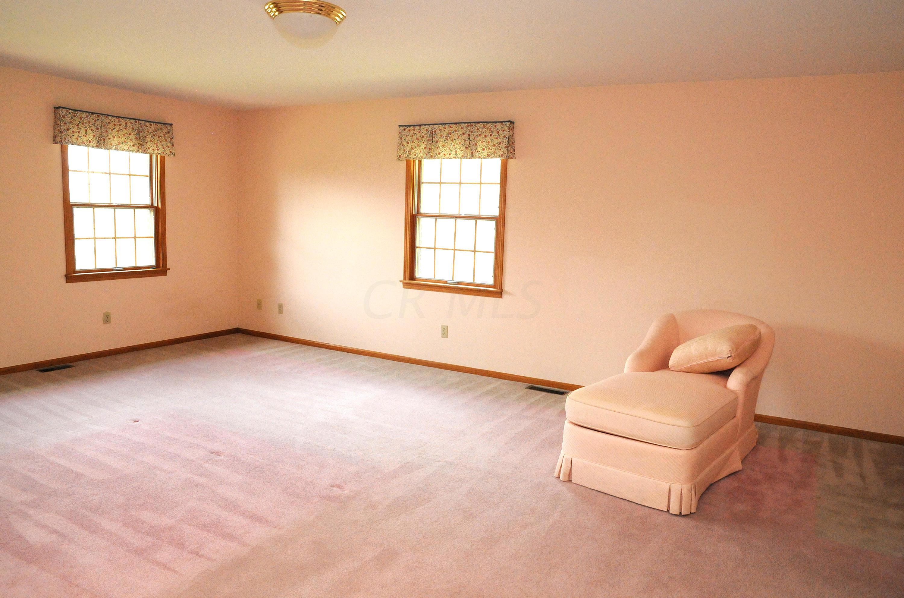 8800 Clinton Road Cambridge, OH 43725 - Photo 28 of 63