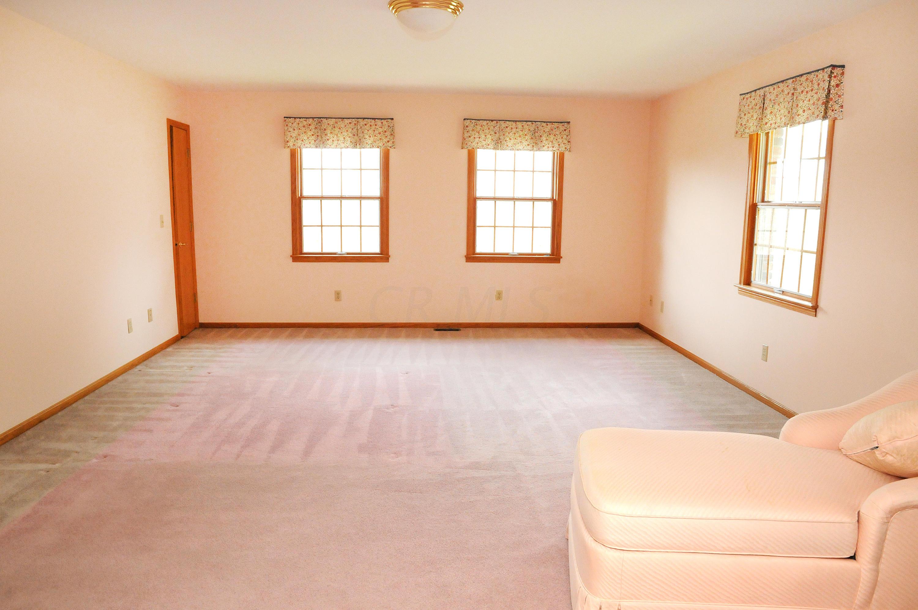 8800 Clinton Road Cambridge, OH 43725 - Photo 29 of 63