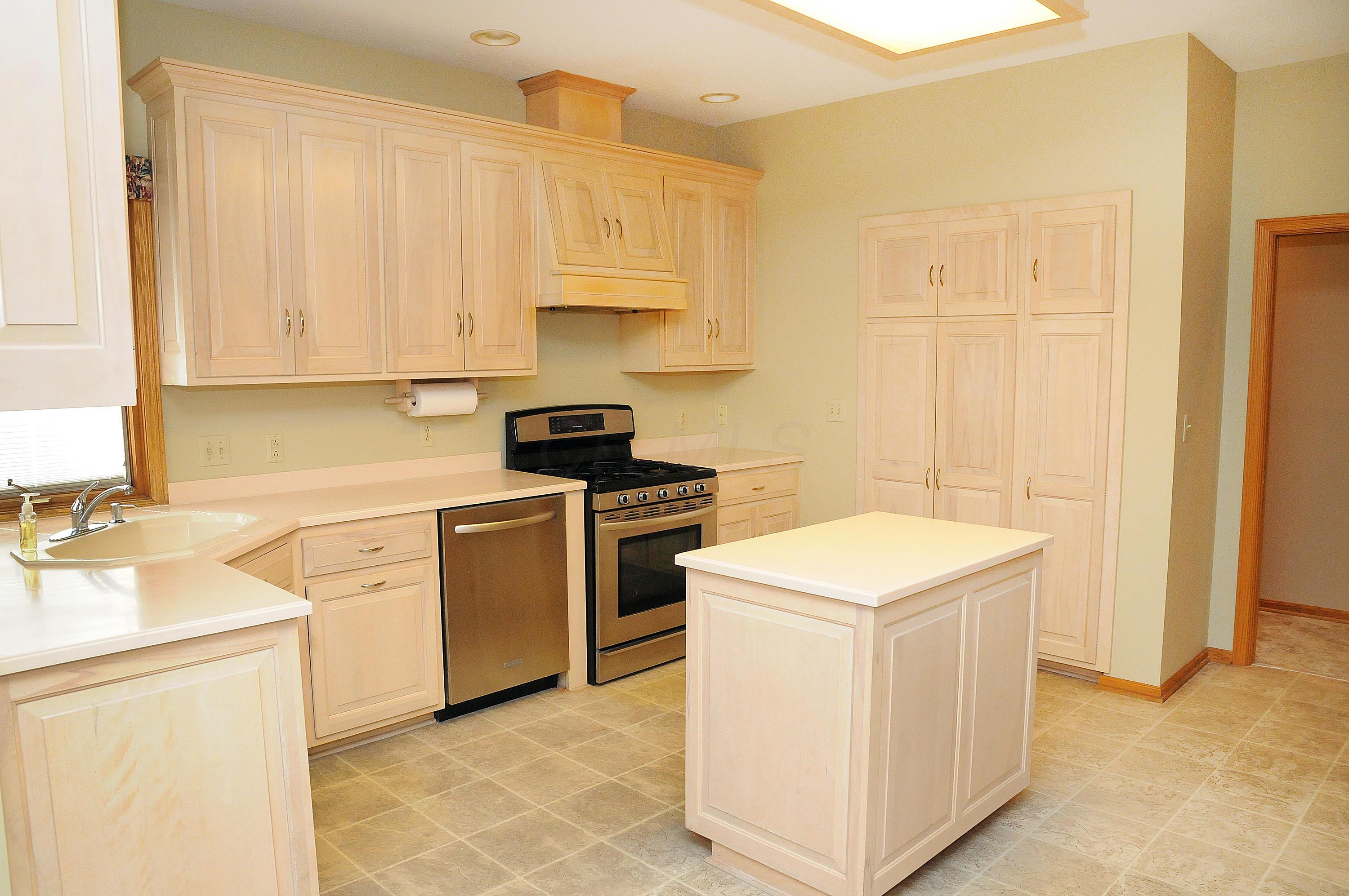 8800 Clinton Road Cambridge, OH 43725 - Photo 50 of 63