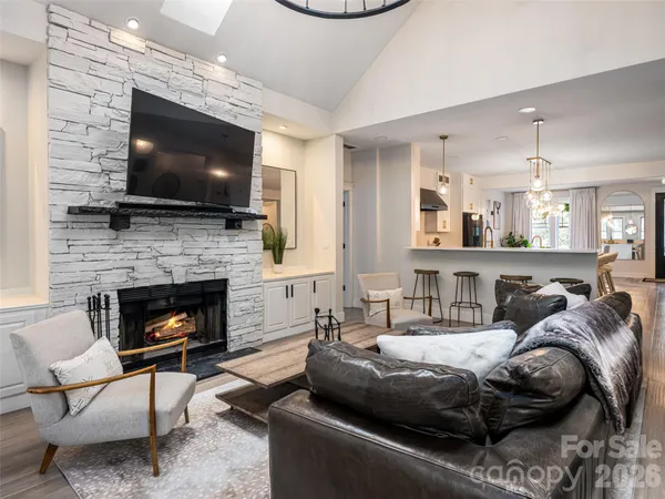 $1,625,000 | 67 White Ash Drive, Asheville, NC 28803