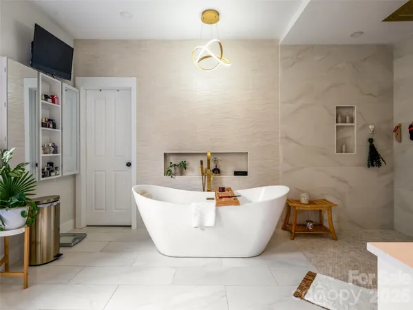 $1,625,000 | 67 White Ash Drive, Asheville, NC 28803