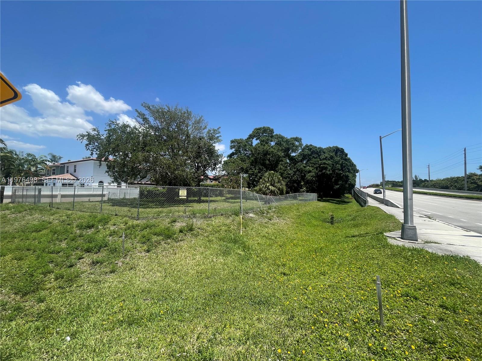 4435 Southwest 30th Terrace Fort Lauderdale, FL 33312 - Photo 3 of 4