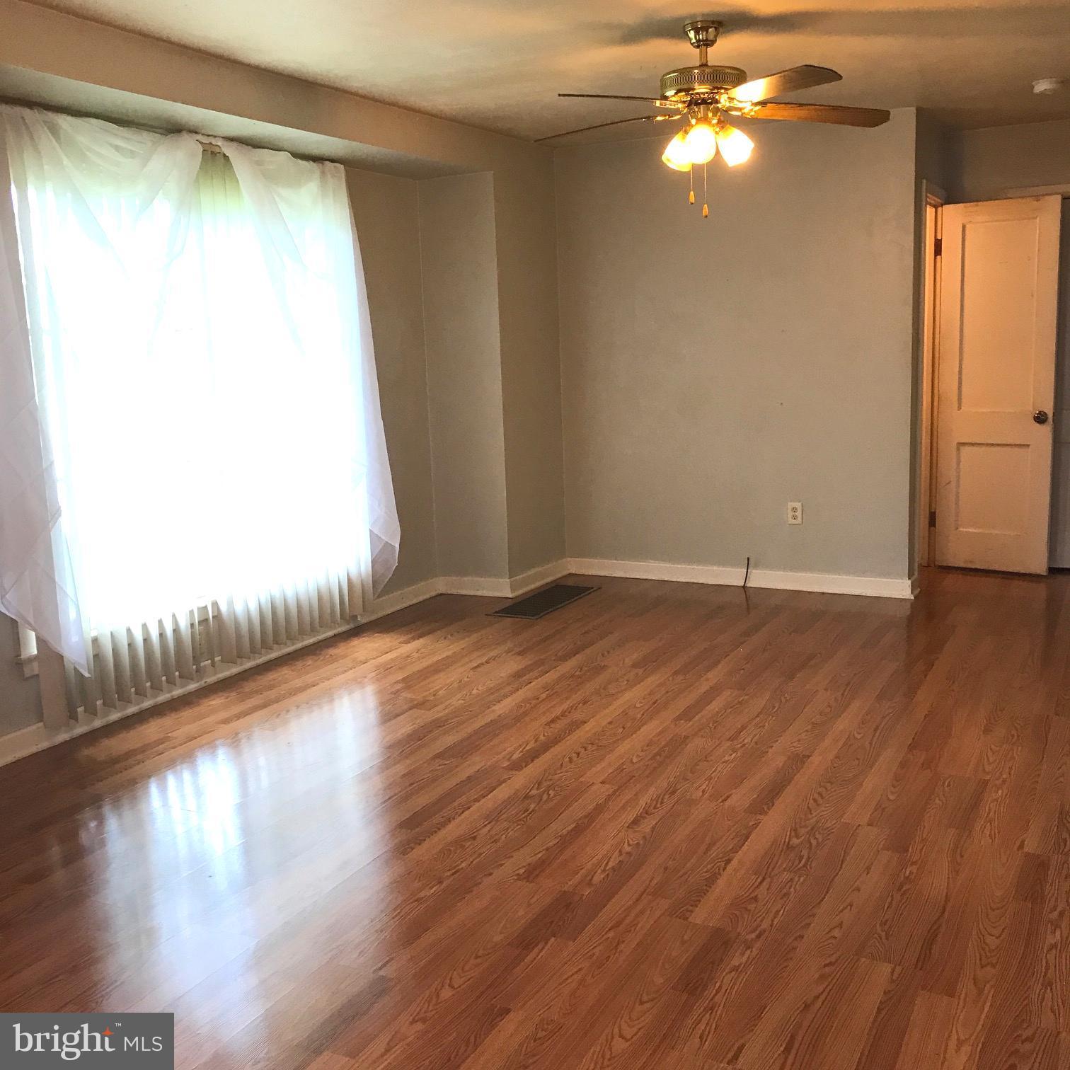546 Blooming Grove Road Hanover, PA 17331 - Photo 8 of 19 Living Room