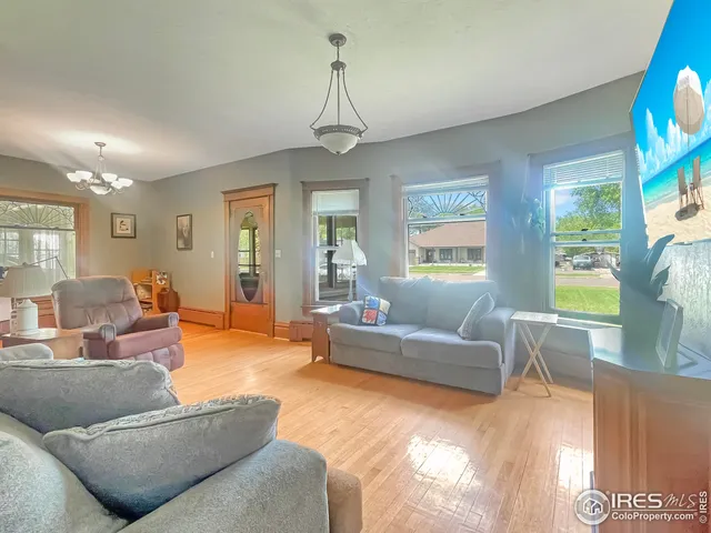 $270,000 | 325 South Morlan Avenue, Holyoke, CO 80734