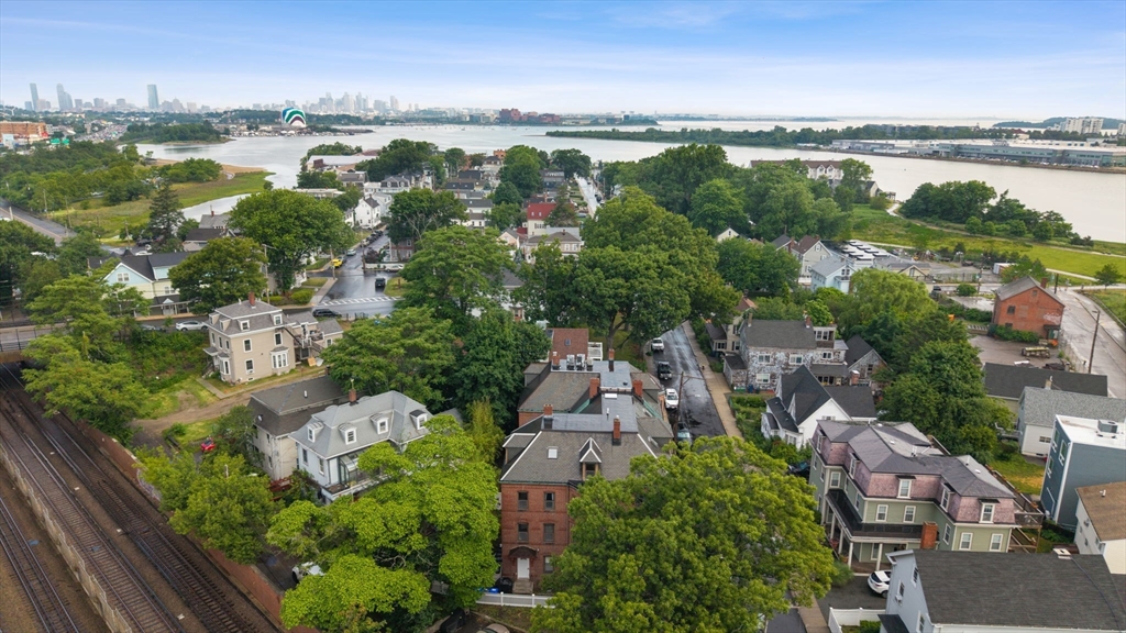 86 Walnut Street, Unit 3 Boston, MA 02122 - Photo 14 of 38