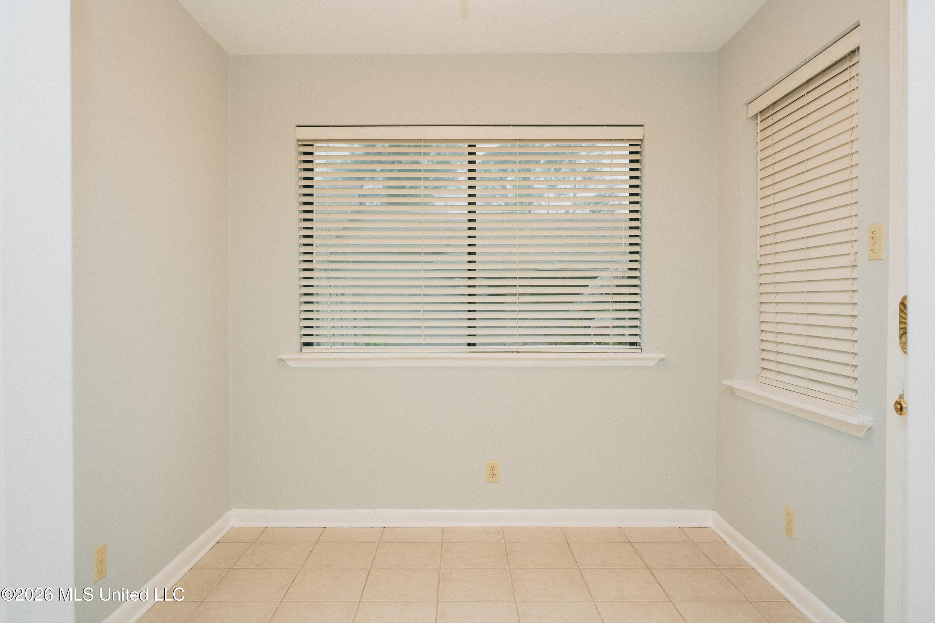 5125 Old Canton Road, Unit 201 Jackson, MS 39211 - Photo 5 of 25 TheGlen4