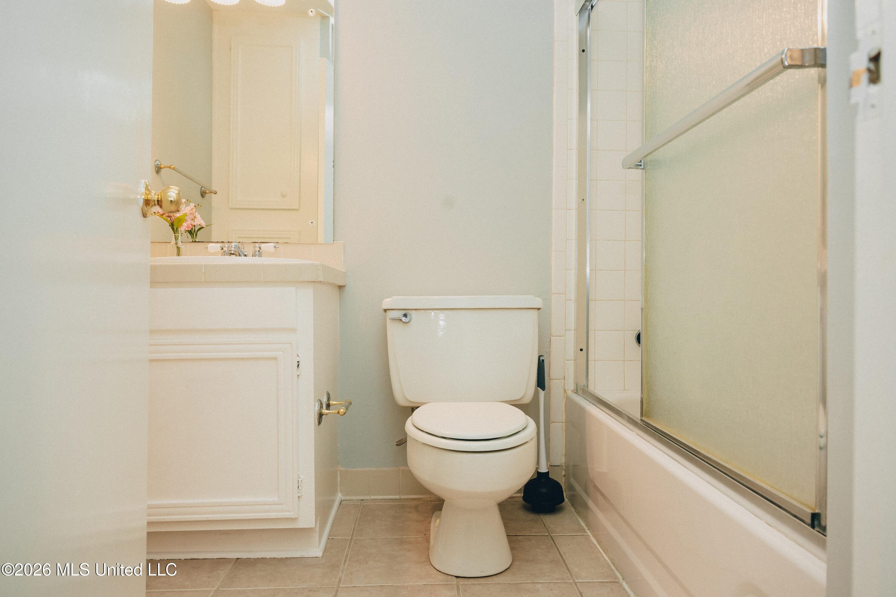 5125 Old Canton Road, Unit 201 Jackson, MS 39211 - Photo 7 of 25 TheGlen5