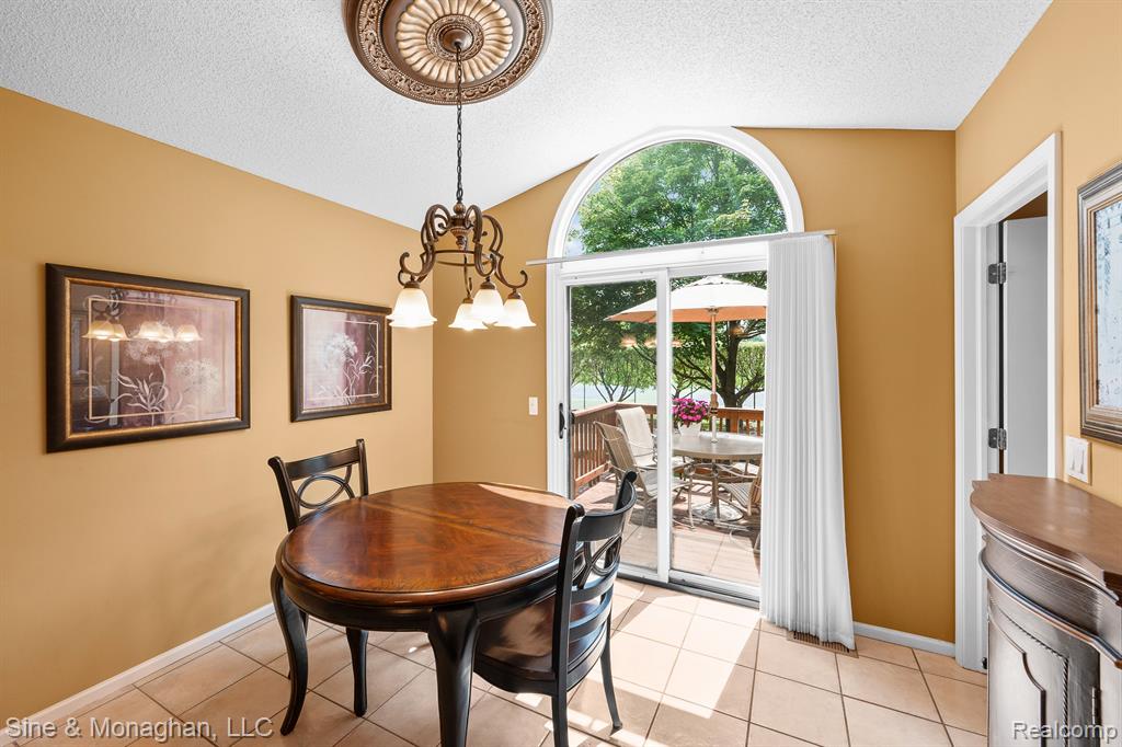 35595 Court Ridge Court Farmington Hills, MI 48335 - Photo 16 of 39