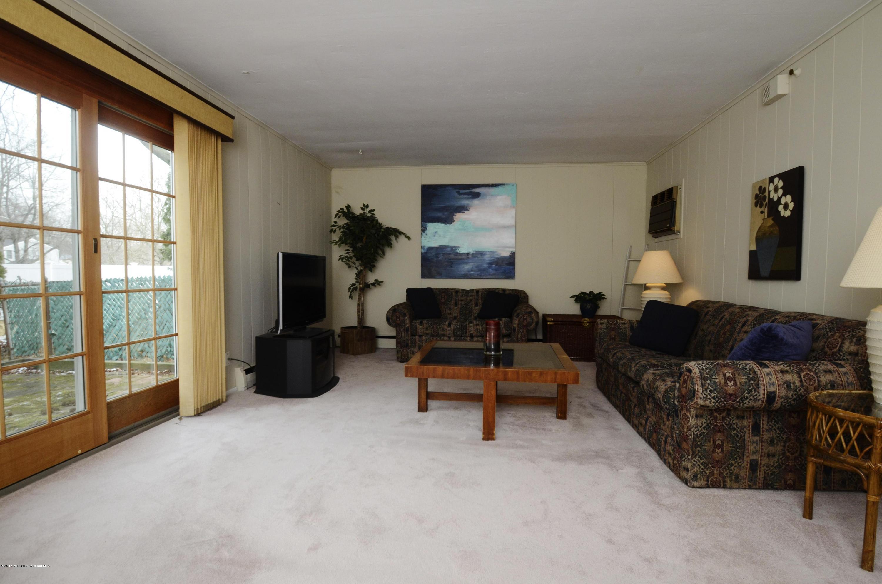 4 Rhea Road Middletown, NJ 07758 - Photo 15 of 18 _SPL0846