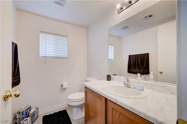 $324,999 | 6837 Silver Eagle Avenue, Las Vegas, NV 89122