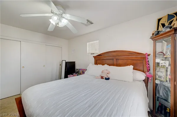 $324,999 | 6837 Silver Eagle Avenue, Las Vegas, NV 89122